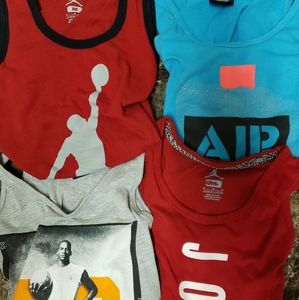 Boys tanks 10/12